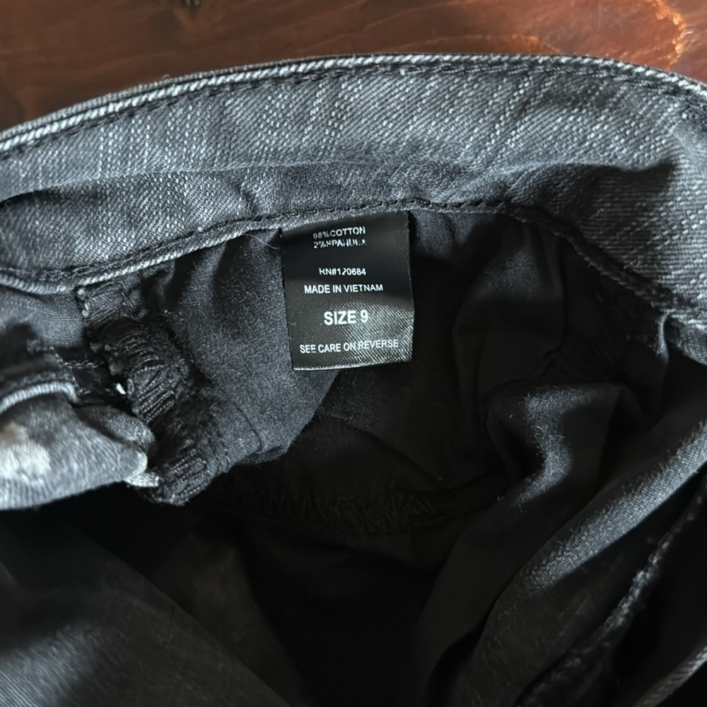LOVESICK Bleach Wash Cotton Low Rise Denim Black Shorts - Picture 4 of 5
